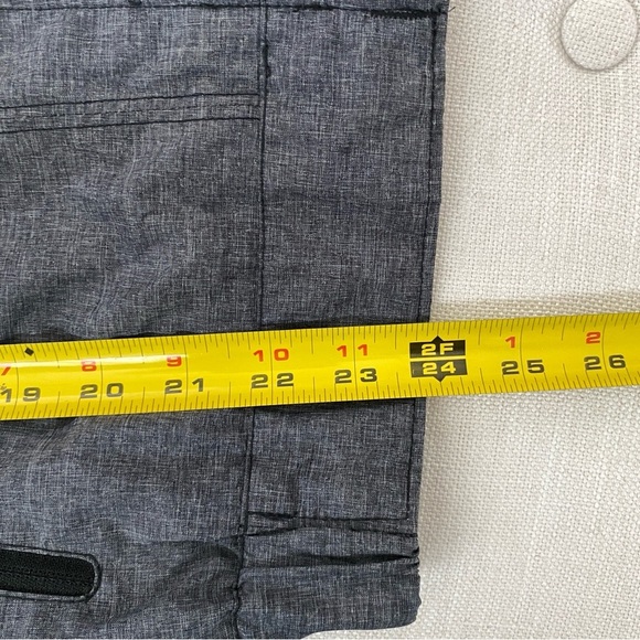 Columbia Women’s Charcoal Gray Lightweight Windbreaker XS - Picture 12 of 13